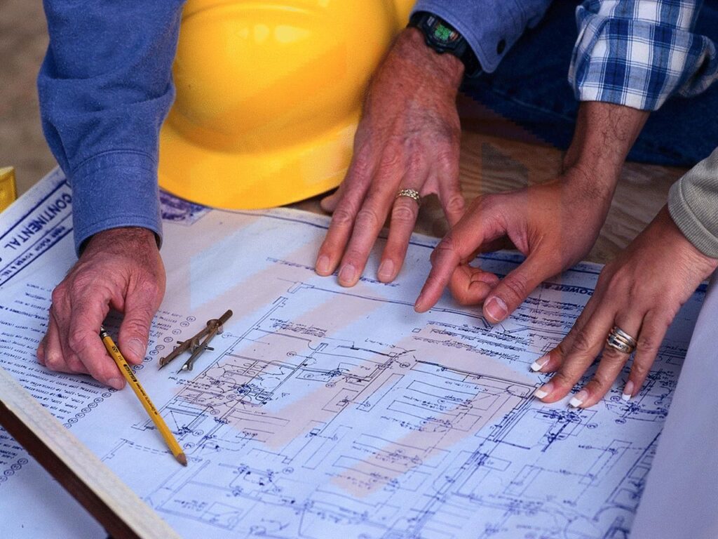 Asesoría técnica y desarrollo de soluciones a la medida por el equipo de EMS Solutiones